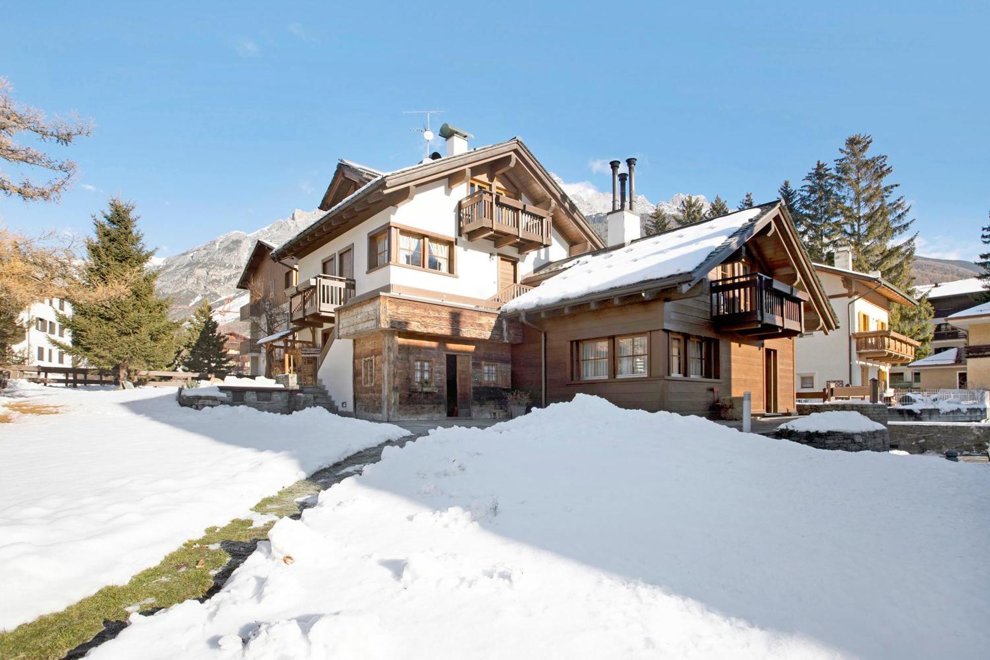 Casa Francesca Maurizio Apartment บอร์มิโอ ภายนอก รูปภาพ